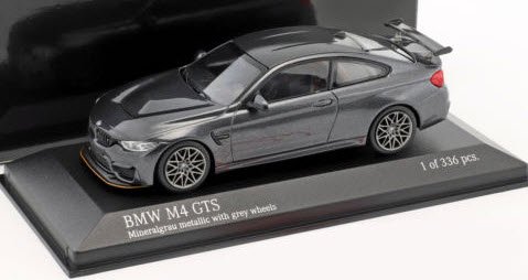 新品 オリジナルパッケージ付き 希少！1/43 ミニチャンプス 新型 BMW