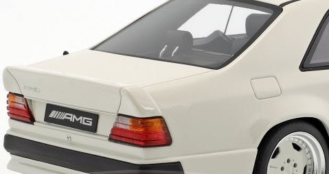 OTTO オットー B66040639 1/18 メルセデス ベンツ 300 CE AMG 6.0L ワイド ボディ arktik ホワイト 特注品  - ミニチャンプス専門店 【Minichamps World】