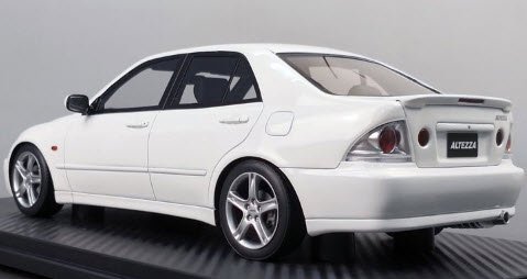 ONEMODEL 19B02-01 1/18 Toyota Altezza Super White - ミニチャンプス専門店 【Minichamps  World】