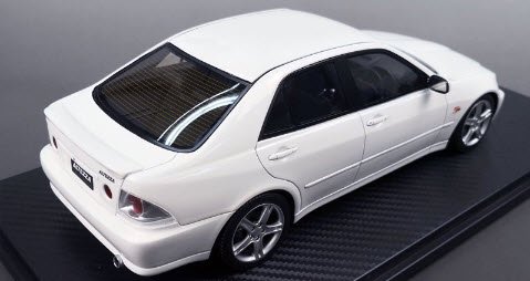 ONEMODEL 19B02-01 1/18 Toyota Altezza Super White - ミニチャンプス専門店 【Minichamps  World】