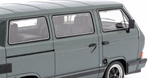 OTTO オットー OTM327 1/18 ポルシェ B32 based on VW T3 bus