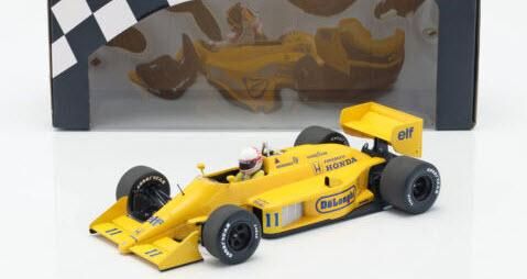 超貴重ミニチャンプス　ロータス９９T　1／１８　中嶋悟直筆サイン入り