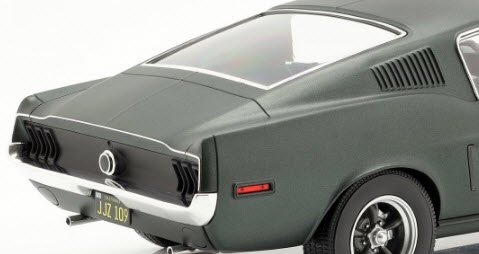 ノレブ 122702 1/12 フォード マスタング ファストバック 1968 - ミニチャンプス専門店 【Minichamps World】
