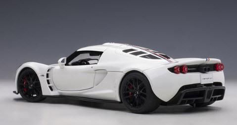 オートアート ヘネシーヴェノムGT ミニカー 1/18 Amazon | AUTOart 1/18 ヘネシー ヴェノム GT スパイダー