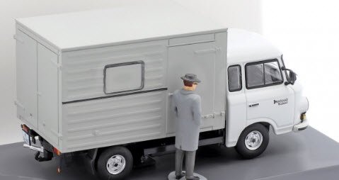 シュコー 450365600 1/43 バルカス B 1000 旧東ドイツ国家保安省 囚人輸送ボックスバン フィギュア付 - ミニチャンプス専門店　 【Minichamps World】