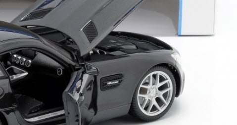 Maisto 1/18 Mercedes-AMG GT ブラック