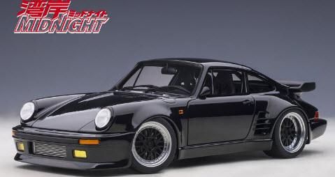 AUTOart 湾岸ミッドナイト 1/18 Poreche 911