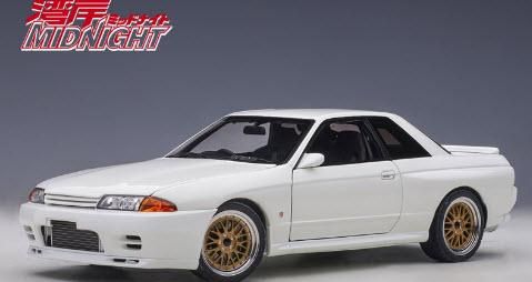 絶版未展示品オートアート 1/18スカイライン GT-R (R32)グループA