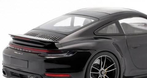 ポルシェ 911 ミニカー 黒1/18 ミニチャンプス 155061067 1/18 ポルシェ 911 (992) タルガ 4