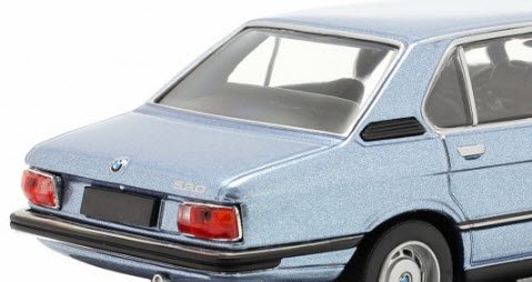 ミニチャンプス 943023004 1/43 BMW 520 1974 fjord ブルーメタリック 特注品 - ミニチャンプス専門店　 【Minichamps World】