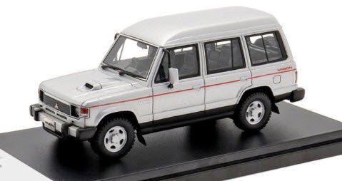 インターアライド Hi Story HS341SL 1/43 MITSUBISHI PAJERO ESTATE WAGON XL (1988)  グレースシルバー/ソリッドブラック - ミニチャンプス専門店 【Minichamps World】