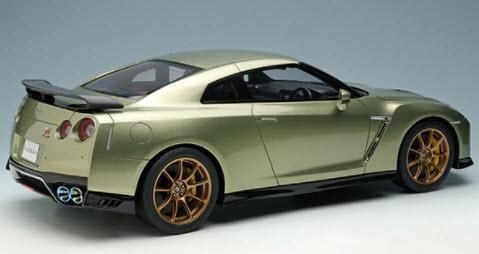 メイクアップ専門店