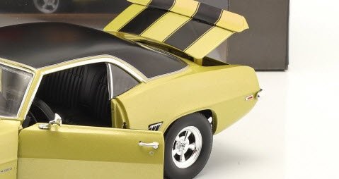 GMP 18032 1/18 シボレー カマロ Z/28 1969 TV series Pawn Stars ゴールドメタリック / ブラック -  ミニチャンプス専門店　【Minichamps World】