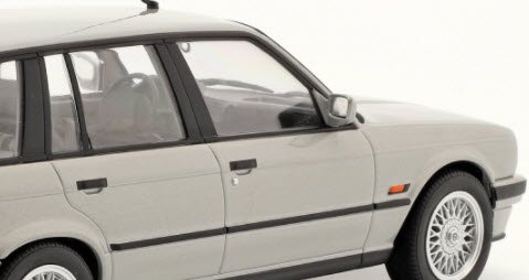 ノレブ 183216 1/18 BMW 325i ツーリング 1991 シルバー - ミニチャンプス専門店　【Minichamps World】
