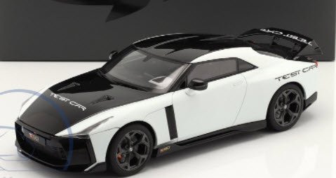 ライトブラウン/ブラック GTスピリット 1/18 ニッサン GT-R R50 テスト