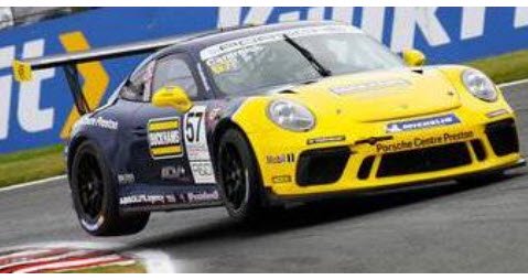 スパーク UK012 1/43 Porsche 911 GT3 Cup No.57 Porsche Carrera Cup Great Britain  Champion 2021 Dan - ミニチャンプス専門店　【Minichamps World】