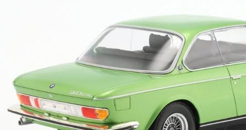ミニチャンプス 155028034 1/18 BMW 3.0 CSI 1971 グリーン ミニチャンプス 155028034 1/18 BMW 3.0 CSI 1971 グリーン