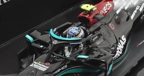 ミニチャンプス 410210177 1/43 メルセデス AMG ペトロナス ミニチャンプス 410210177 1/43 メルセデス AMG ペトロナス