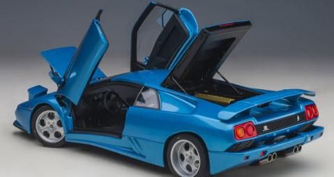 オートアート AUTOart 79156 1/18 ランボルギーニ ディアブロ オートアート AUTOart 79156 1/18 ランボルギーニ ディアブロ