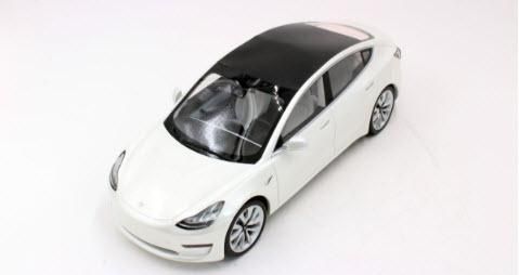 ミニカー　1/18 テスラ モデル 3(ホワイト) 「Lucky Stepシリーズ」 [TOPLS074C] TopMarques専門店