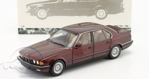 ミニチャンプス 100023007 1/18 BMW 730I (E32) 1986 レッド - ミニチャンプス専門店　【Minichamps  World】