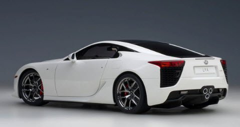 オートアート AUTOart 78851 1/18 レクサス LFA (ホワイテスト