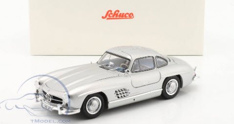 シュコー Schuco 450045200 1/18 メルセデス・ベンツ 300SL シルバー / ブルー インテリア - ミニチャンプス専門店　 【Minichamps World】