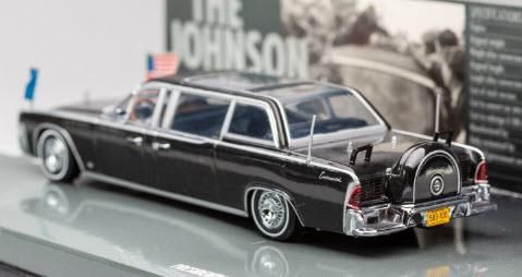 ミニチャンプス 436086101 1/43 リンカーン コンチネンタル JOHNSON