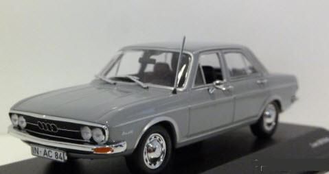 ミニチャンプス A55787 1/43 アウディ AUDI 100 スモークブルー 