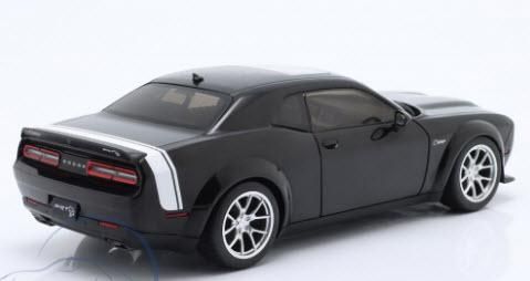 AUTOart 1/18 ダッジ チャレンジャー R/T スキャットパック