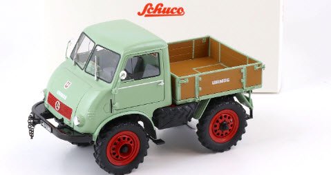 シュコー Schuco 450017600 1/18 メルセデス ベンツ ウニモグ 401 with Westfalia cabin green -  ミニチャンプス専門店　【Minichamps World】