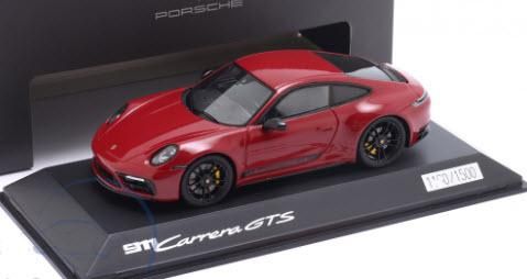 Spark 1:43 Porsche 911 (992) S/T 建設年 2023 黒