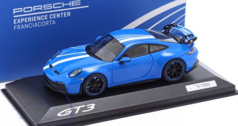 バーゲンで 1/43 特注 スパーク ポルシェ 911 992 GT3RS ホワイト