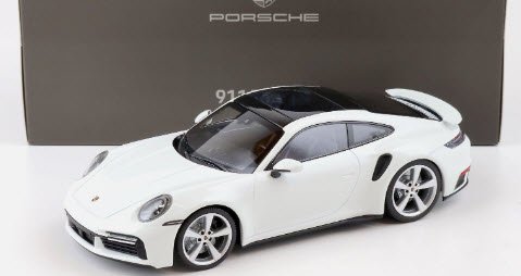 ミニチャンプス WAP0211620RTRB 1/18 ポルシェ 911 (992) Turbo S 2021 ホワイト Porsche 特注品 -  ミニチャンプス専門店　【Minichamps World】
