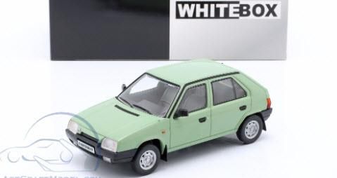 1/24 スコダ シュコダ ワゴン バン グリーン WhiteBox Skoda