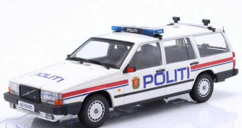 ミニチャンプス 155171796 1/18 ボルボ 740 GL ブレーク 1986 ノルウェー警察 パトカー - ミニチャンプス専門店　 【Minichamps World】