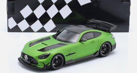 ミニチャンプス 155032020 1/18 メルセデス AMG GT ブラック