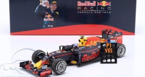 ミニチャンプス 1/18レッドブルRB12 フェルスタッペン　ブラジルGP 3位 楽天市場】ミニチャンプス 1/18 レッドブル RB12 #33 ファースト
