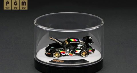 PGM PGM-640009-2 1/64 RWB 964 Black - Rotating display ※回転台座バージョン -  ミニチャンプス専門店　【Minichamps World】