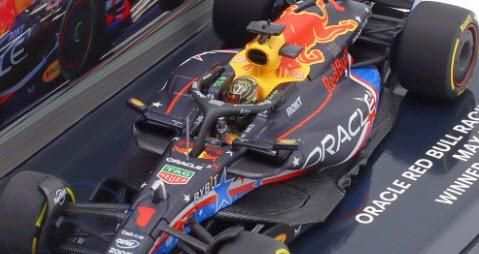 ミニチャンプス 447232901 1/43 オラクル レッド ブル