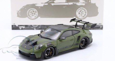 ミニチャンプス 153066234 1/18 ポルシェ 911 (991) GT3 RS 2015