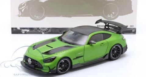 ミニチャンプス 110032022 1/18 メルセデス-AMG GT ブラックシリーズ 