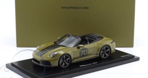 ポルシェ 911 ターボ S 限定品（1911台）スパーク ミニカー