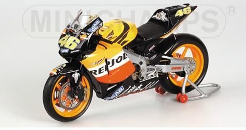 MINICHAMPS Honda RC211V Valentino Rossi - 模型/プラモデル