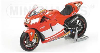 ミニチャンプス 122040065 1/12 ドゥカティ デスモセディチ カピロッシ 2004 MINICHAMPS DUCATI  DESMOSEDICI MOTOGP - ミニチャンプス専門店　【Minichamps World】