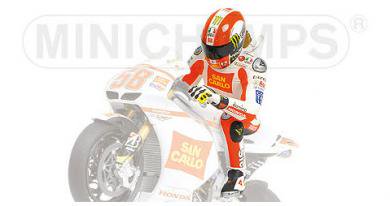 ミニチャンプス 312110058 1/12 マルコ・シモンチェリ MOTOGP ウィリー 2011 MINICHAMPS FIGURE -  ミニチャンプス専門店　【Minichamps World】