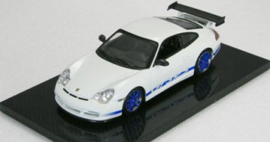 ミニチャンプス WAP02011214 1/43 ポルシェ Porsche 911 GT3 RS 996
