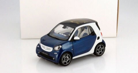 ノレブ B66960282 1/18 スマート fortwo クーペ (C453) ホワイト / ブルー - ミニチャンプス専門店  【Minichamps World】