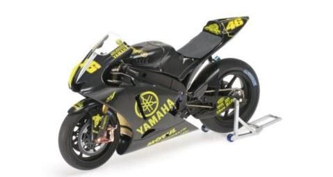 MINICHAMPS バレンティーノロッシ YAMAHA YZRM1 2007