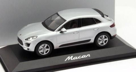 すぐったレディース福袋 ミニチャンプス シルバー マカン ポルシェ 1/43 WAP0201540E ミニカー